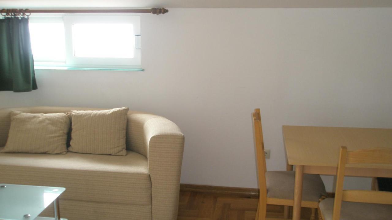 Guesthouse Marija Подстрана Экстерьер фото